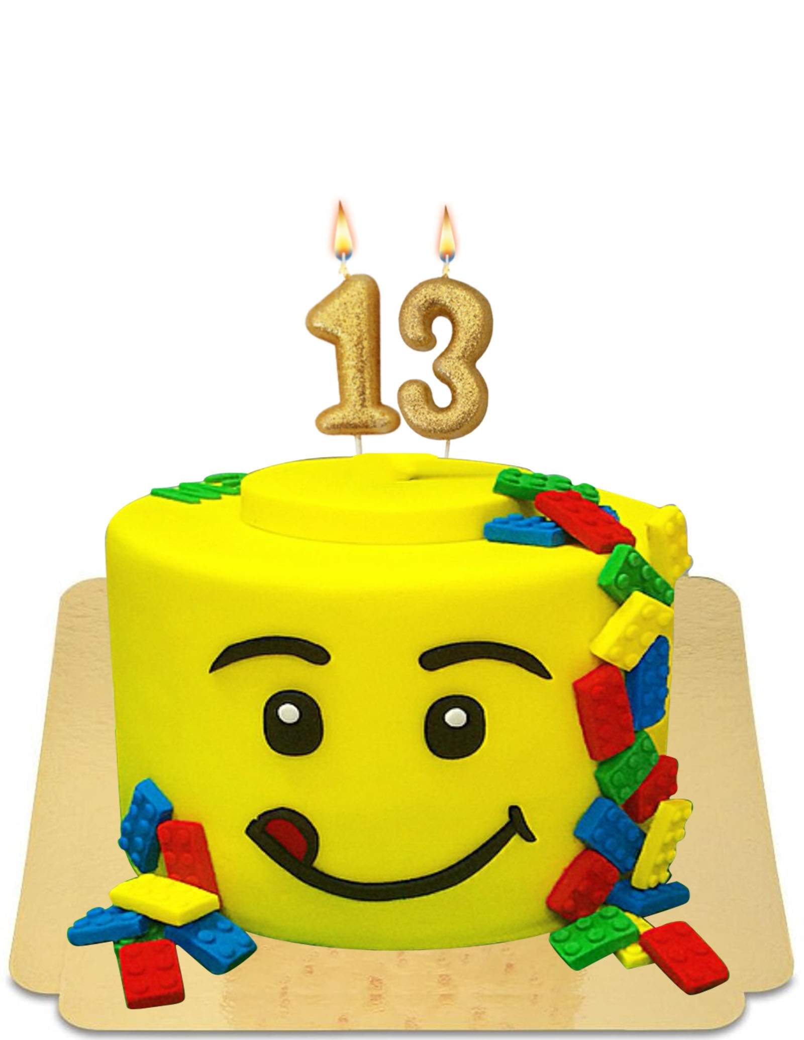 Gâteau Lego souriant avec mini blocs vegan, sans gluten